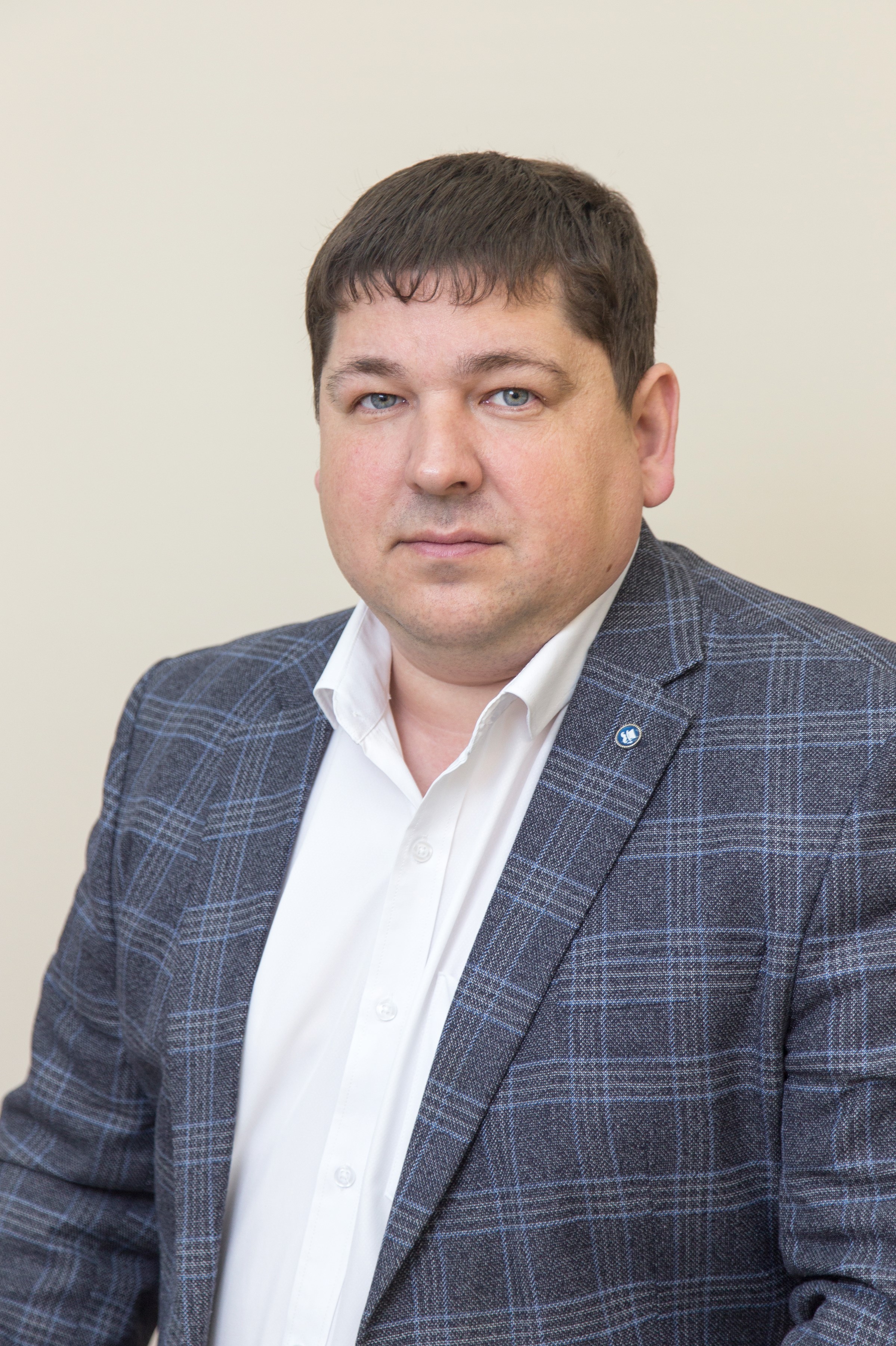 Лёзов Николай Евгеньевич