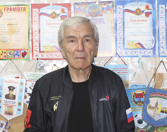 Батышев Владимир Амралиевич